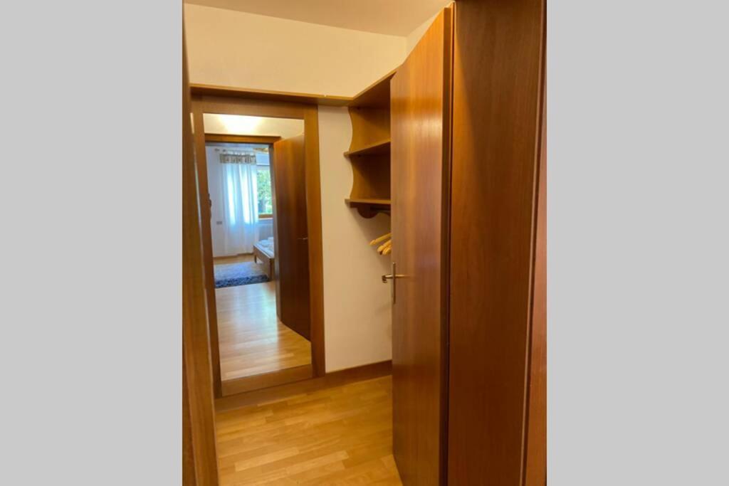 Grosse Wohnung Mit Garagenparkplatz Fiè Exteriér fotografie